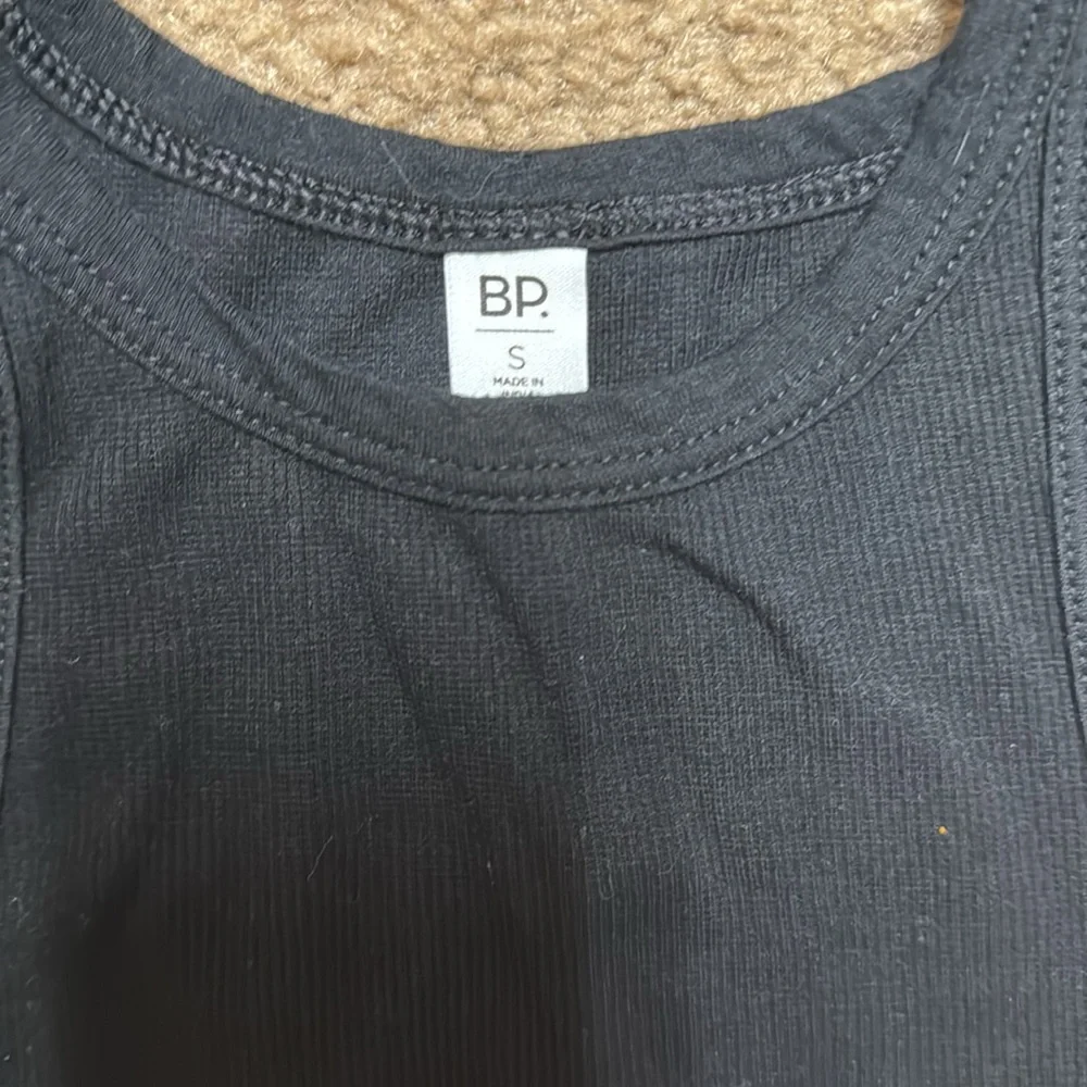 BP women black tank. Small - Picture 2 of 4